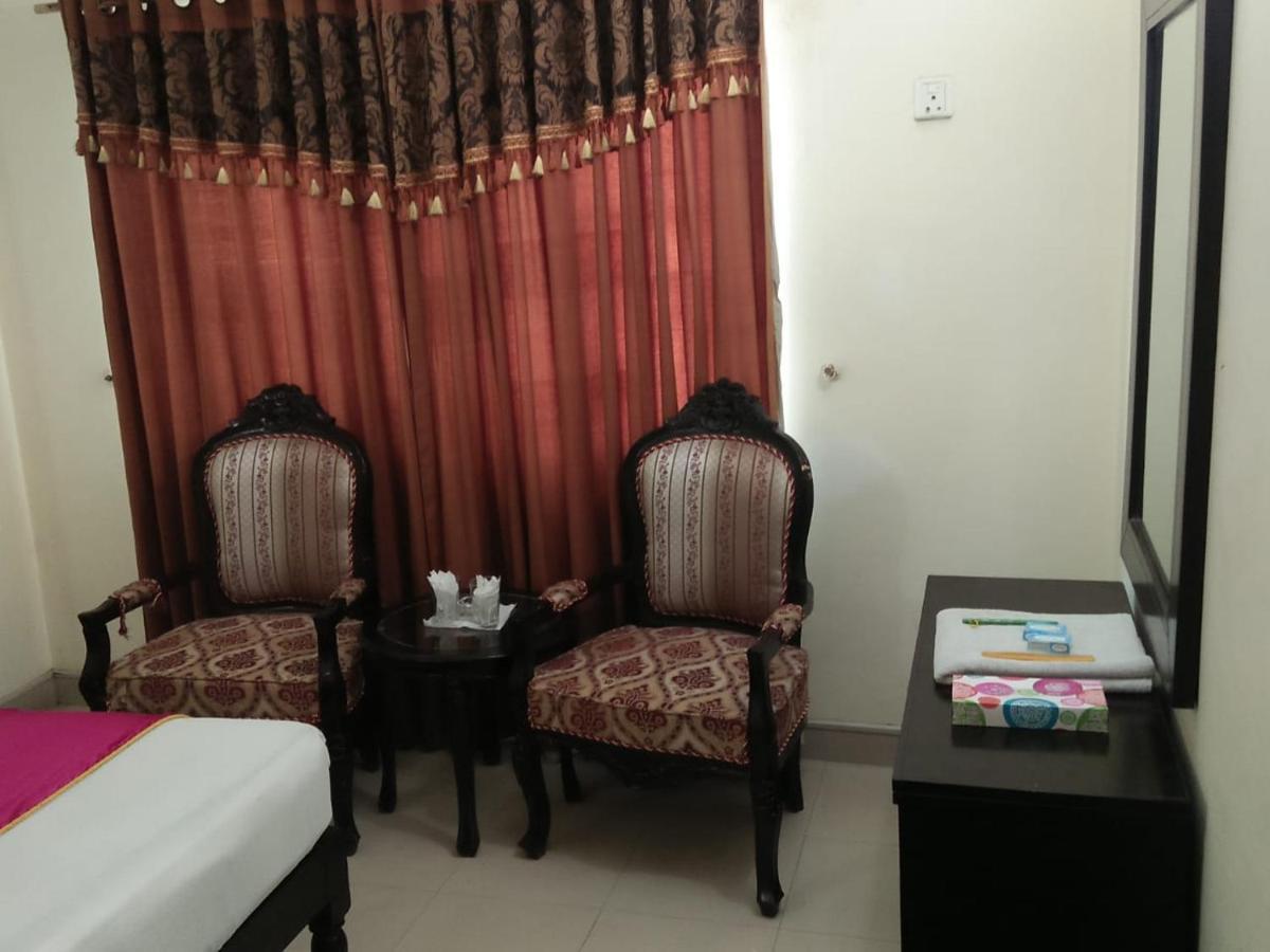 Tourist Inn Hotel Lahore Bagian luar foto