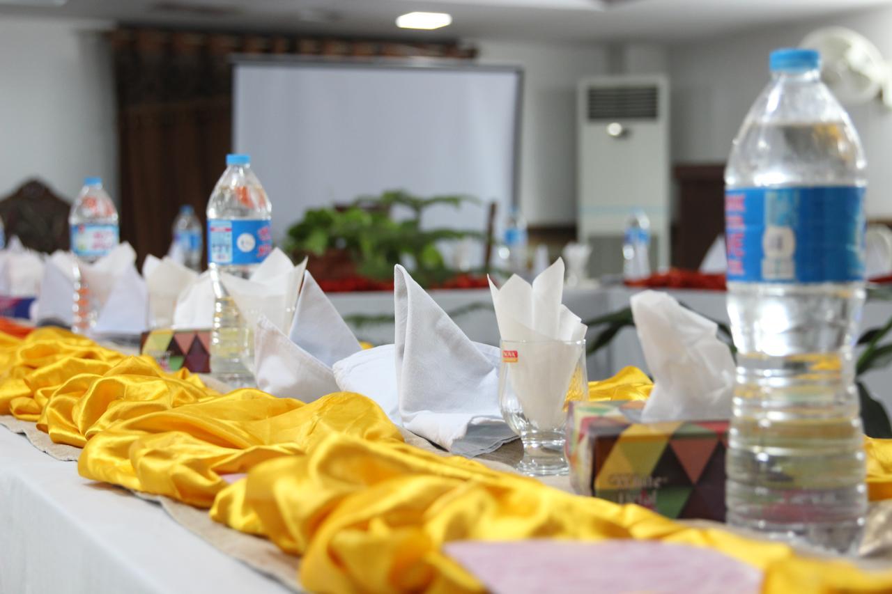 Tourist Inn Hotel Lahore Bagian luar foto
