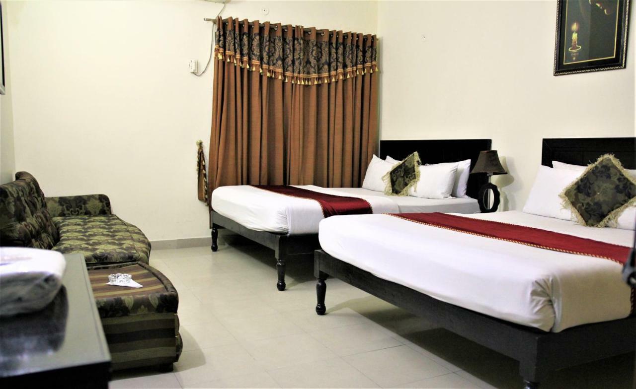 Tourist Inn Hotel Lahore Bagian luar foto
