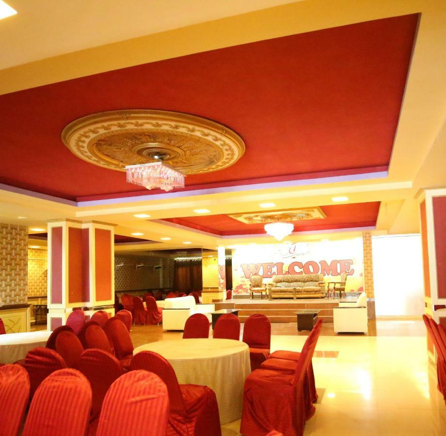 Tourist Inn Hotel Lahore Bagian luar foto